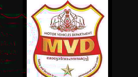 രക്ഷിതാക്കൾക്ക് മുന്നറിയിപ്പുമായി മോട്ടോർ വാഹനവകുപ്പ്