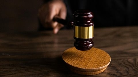 പങ്കാളിയുടെ വിവാഹേതര ബന്ധം കുട്ടികളുടെ കസ്റ്റഡി നിഷേധിക്കാന്‍ കാരണമല്ല: ഹൈക്കോടതി