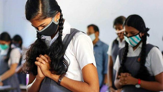 School Students  Image 