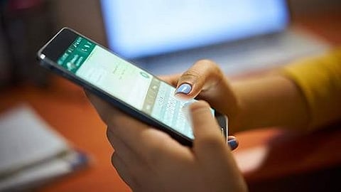 WhatsApp to soon allow users to customise chat bubble colour