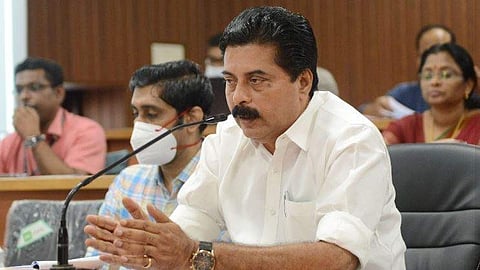 റോഷി അഗസ്റ്റിന്‍