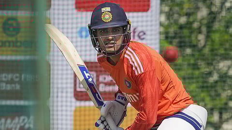 ​ഗിൽ ബാറ്റിങ്ങ് പരിശീലനത്തിൽ