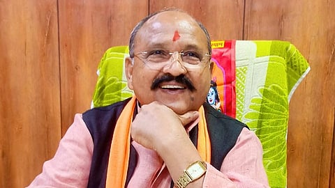 കോട്ടയില്‍ സ്പീക്കര്‍ ഓം ബിര്‍ളയ്‌ക്കെതിരെയാണ് പ്രഹ്ലാദ് ഗുഞ്ചാല്‍ മത്സരിക്കുന്നത്
