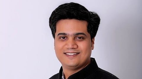 രോഹിത് പവാര്‍
