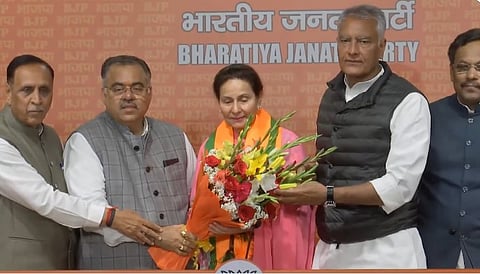 മുന്‍ കേന്ദ്രമന്ത്രിയും പട്യാല എംപിയുമായ പ്രണിത് കൗര്‍ ബിജെപിയില്‍ ചേര്‍ന്നു