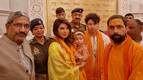 ഭര്‍ത്താവിനും മകള്‍ക്കുമൊപ്പം അയോധ്യ രാമക്ഷേത്രം സന്ദര്‍ശിച്ച് പ്രിയങ്ക ചോപ്ര; ചിത്രങ്ങള്‍
