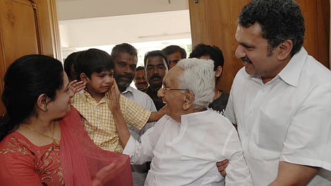 പദ്മജയും മുരളീധരനും കെ കരുണാകരനോടൊപ്പം