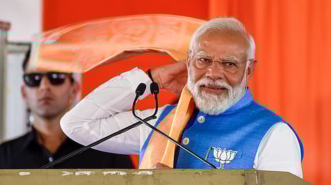തെലങ്കാനയിലെ തെരഞ്ഞെടുപ്പ് പ്രചാരണത്തിനിടെ മോദി