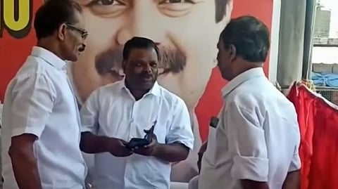 എസ് രാജേന്ദ്രൻ എൽഡിഎഫ് മണ്ഡലം കൺവെൻഷനിൽ 