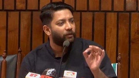 Shafi parambil