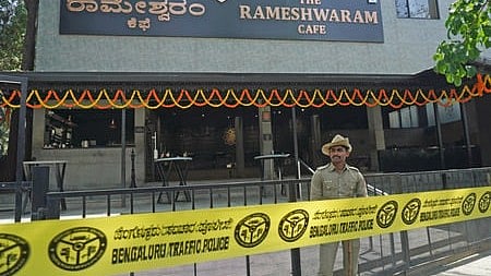 രാമേശ്വരം കഫേയ്ക്ക് മുന്നിൽ സുരക്ഷാ ഉദ്യോ​ഗസ്ഥനെ നിയോ​ഗിച്ചപ്പോൾ