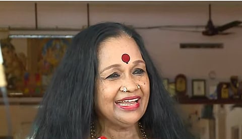 'യഥാർത്ഥ കലാമണ്ഡലം സത്യഭാമ ഈ സ്ത്രീയല്ല'; താരതമ്യം ചെയ്യുന്നതു പോലും ശരിയല്ലെന്ന് ശ്രീകുമാരൻ തമ്പി