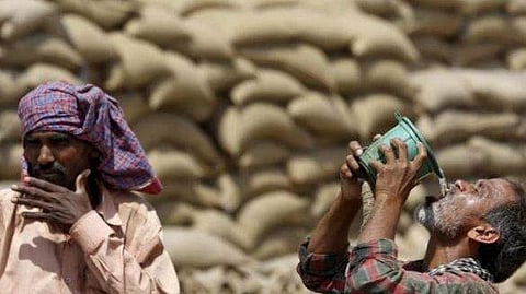 പ്രതീകാത്മകം