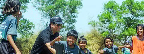 sachin tendulkar playing football
