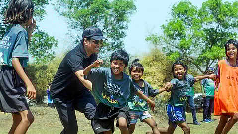 sachin tendulkar playing football