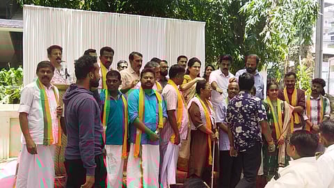 congress workers join the bjp