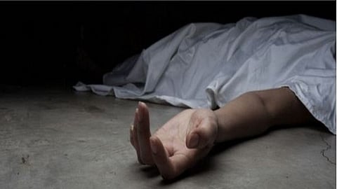 women homeo doctor found dead at home