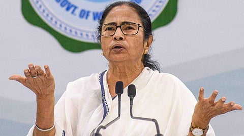 unior doctors protest  Mamata Banerjee says ready to resign