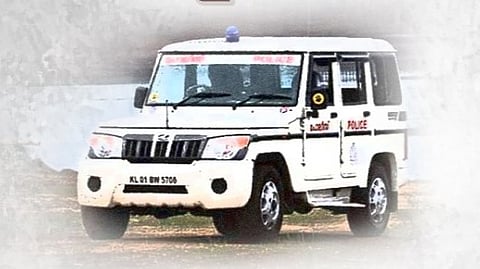 സ്റ്റേഷനില്‍ നിന്ന് സഹായം കിട്ടിയില്ലെന്ന ആശങ്ക വേണ്ട; പരാതിക്കാരനെ നേരിട്ട് വിളിക്കും; സേവനത്തിന് റേറ്റിങ്; പുതിയ പദ്ധതിയുമായി പൊലീസ്