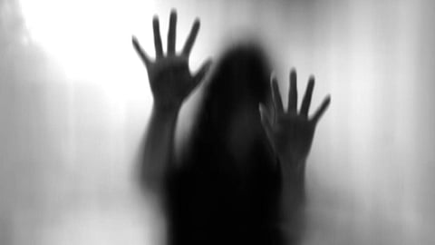 പ്രതിദിനം ഏഴ് പട്ടികജാതി - പട്ടികവര്‍ഗ വിഭാഗത്തില്‍പ്പെട്ട
സ്ത്രീകള്‍ ബലാത്സംഗത്തിന് ഇരയാകുന്നു; ഞെട്ടിക്കുന്ന കണക്കുകളുമായി മധ്യപ്രദേശ് സര്‍ക്കാര്‍