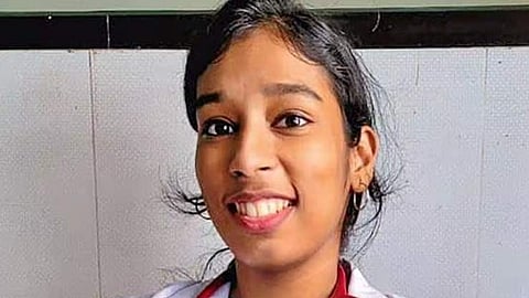 Dr vandana das