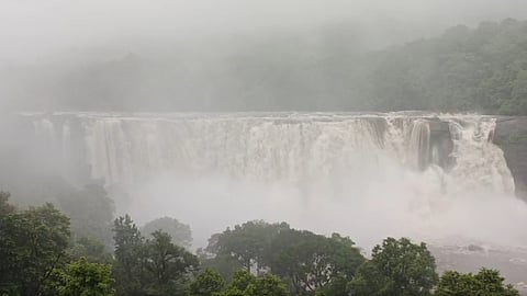 athirappilly falls