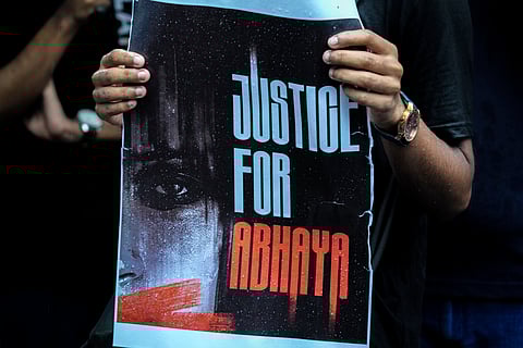 Kolkata rape-murder:SC raps West Bengal govt, questions delay in filing of FIR