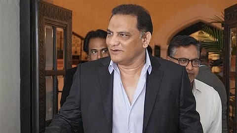 അസ്ഹറുദീന്റെ ബംഗ്ലാവില്‍ മോഷണം; ടിവി സെറ്റും 50,000 രൂപയും കവര്‍ന്നു