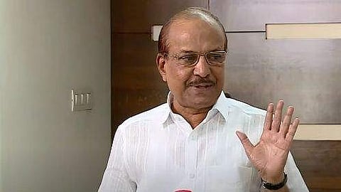 'പാര്‍ട്ടിയാകാന്‍ ആരും ശ്രമിക്കേണ്ട, സാദിഖലി തങ്ങള്‍ പറഞ്ഞതാണ് ലീഗ് നിലപാട്'; കെ എം ഷാജിയെ തള്ളി കുഞ്ഞാലിക്കുട്ടി