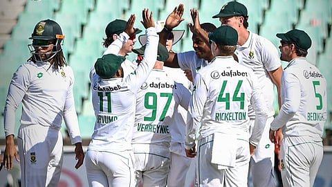 South Africa Crush Sri Lanka