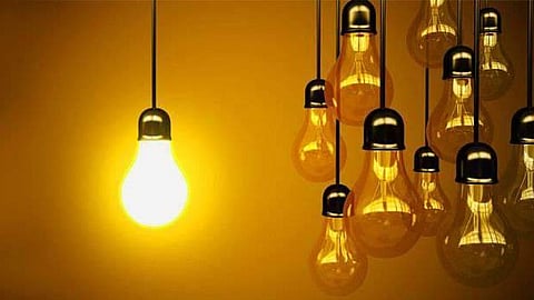 യൂണിറ്റിന് 16 പൈസ; സംസ്ഥാനത്ത് വൈദ്യുതി നിരക്ക് കൂട്ടി
