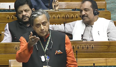 ശശി തരൂര്‍