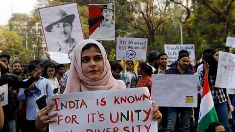 മുസ്‌ലിം സ്ത്രീയുടെ മൗലിക അവകാശങ്ങൾ ദുർബലമാക്കുമ്പോള്‍