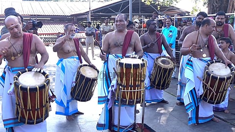 in the presence of Ayyappa; Mattannur and his team played Thayambaka 