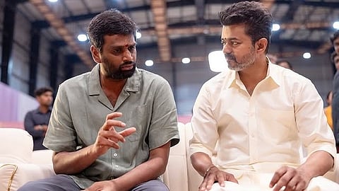 ആദ്യ ചിത്രത്തിന്റെ പേര് തന്നെ അവസാന ചിത്രത്തിനും! ദളപതി 69 ന്റെ ടൈറ്റിൽ എന്ത്? സോഷ്യൽ മീഡിയയിൽ നിറഞ്ഞ് ചർച്ചകൾ 