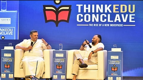  തിങ്ക് എഡ്യൂ കോണ്‍ക്ലേവില്‍ സംസാരിക്കുന്ന ആര്‍എസ്എസ് ജോയിന്റ് ജനറല്‍ സെക്രട്ടറി മുകുന്ദ സിആര്‍
