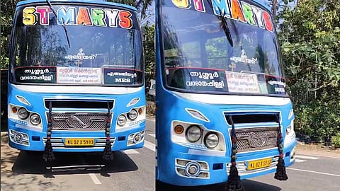 ന്തിക്കാട് എസ്എച്ച്ഒ അജിത്ത് ആണ് സെന്റ്‌മേരീസ്, ശ്രീ മുരുക, അനന്തകൃഷ്ണ എന്നീ ബസുകള്‍ കസ്റ്റഡിയില്‍ എടുത്തത്.