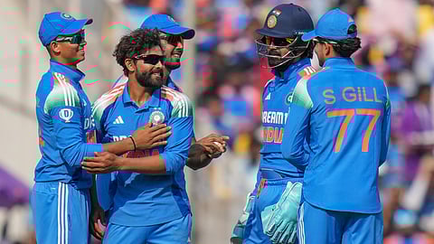  Clinical India bowl England out 