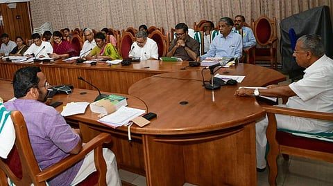 
വയനാട് പുനരധിവാസ പ്രവര്‍ത്തനങ്ങളുടെ പുരോഗതി വിലയിരുത്താന്‍ മുഖ്യമന്ത്രിയുടെ അധ്യക്ഷതയില്‍ ചേര്‍ന്ന യോഗം
