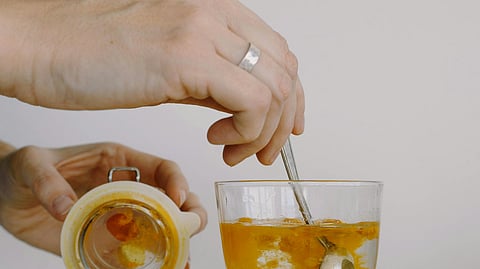 രാവിലെ മഞ്ഞള്‍ വെള്ളം കുടിച്ചാല്‍ ഗുണമുണ്ടോ?