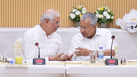 Chief Minister with Governor at dinner