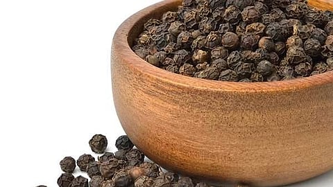 Pepper prices soar to Rs 700 per kg