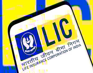LIC JOB