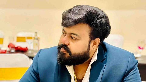 പ്രവേശനോത്സവത്തില്‍ പോക്‌സോ കേസ് പ്രതി; പ്രധാന അധ്യാപകന് സസ്‌പെന്‍ഷന്‍