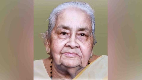 ponnamma dc passed away