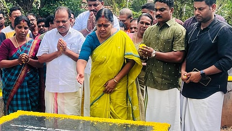 BJP tributes to VR Krishnan's father at Smriti Mandapam