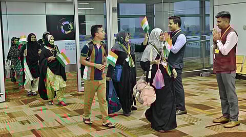 ഓപ്പറേഷന്‍ സിന്ധു തുടരുന്നു; ഇറാനില്‍ നിന്നും 14 മലയാളികള്‍ അടങ്ങുന്ന സംഘം ഡല്‍ഹിയിലെത്തി