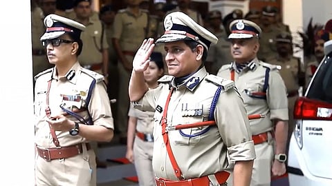 റവാഡ ചന്ദ്രശേഖര്‍ കേരള ഡിജിപി; പൊലീസ് മേധാവിയായി ചുമതലയേറ്റു