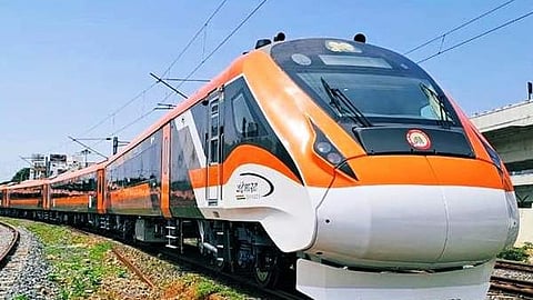 Onam gift; 20-coach Vande Bharat reaches Kerala