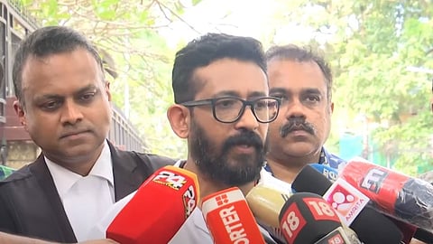 'പുറത്ത് പറയാൻ പറ്റാത്ത കാര്യങ്ങളാണ് സെൻസർ ബോർഡ് പറഞ്ഞത്; മെറിറ്റിൽ സംസാരിക്കാനാണെങ്കിൽ ഒരുപാട് പറയാനുണ്ട്' 
